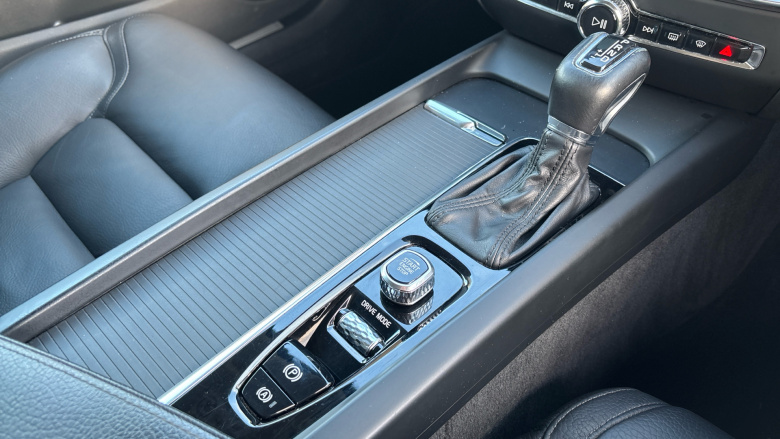 Volvo V60 2.0 D4 [190] Cross Country 5dr AWD Auto Diesel Estate